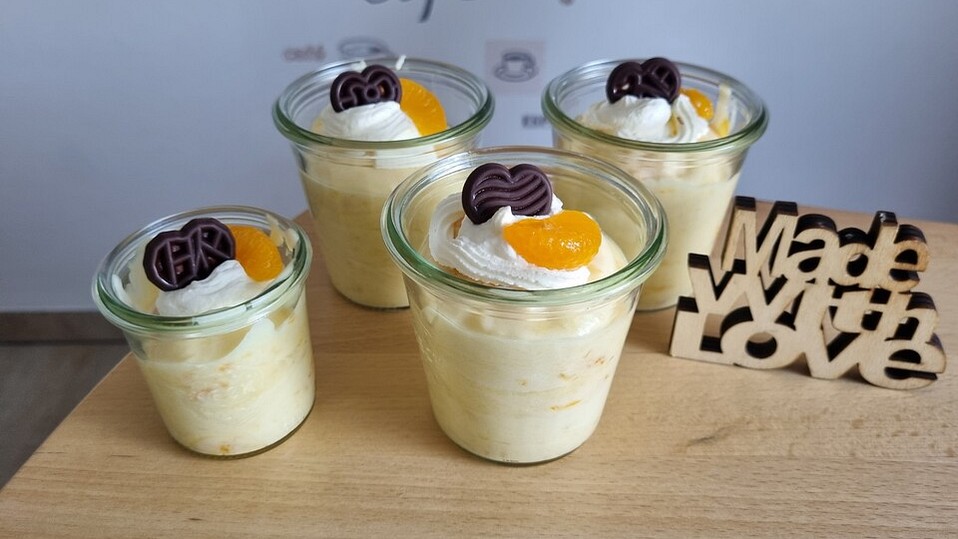 Hohes C-Pudding von Brathähnchen Hohes C-Pudding von Brathähnchen