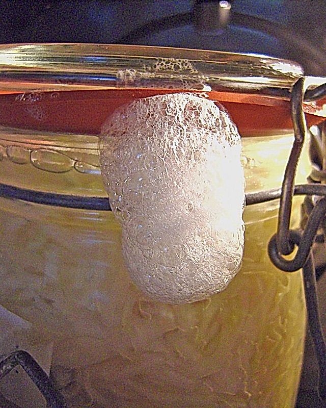 Sauerkraut in einem Glas selbst gemacht