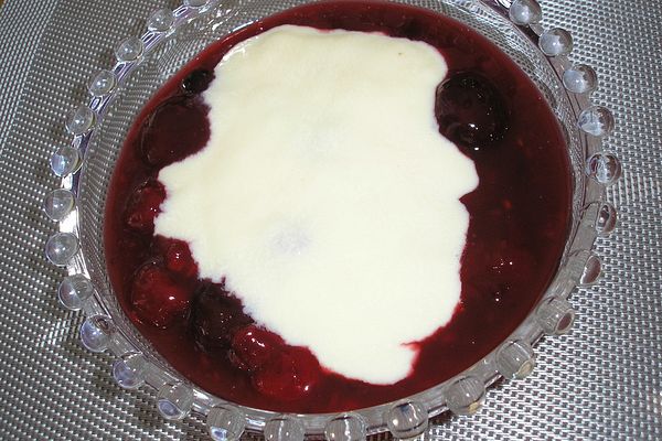 Rote Grütze mit Vanillesoße von trixi07 | Chefkoch