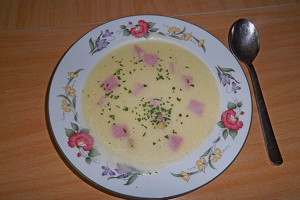 botos Spargelcremesuppe