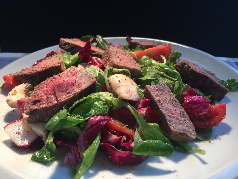 Fettarmer Salat Mit Rindfleisch Von Kochendertiger Chefkoch