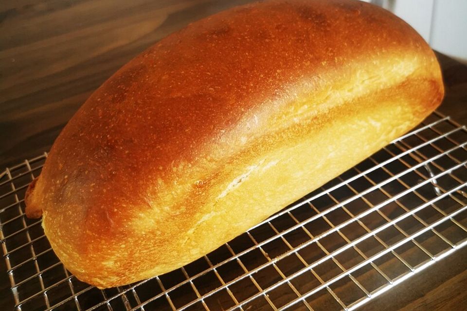 Toastbrot mit Weizensauerteig