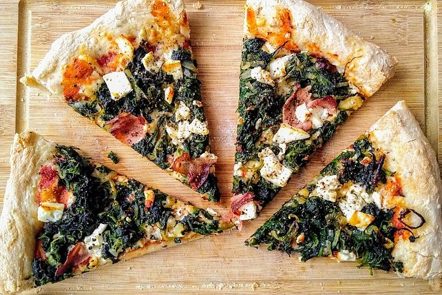 Spinat-Pizza mit Feta von Metalhead_w| Chefkoch Spinat-Pizza mit Feta von Metalhead_w| Chefkoch