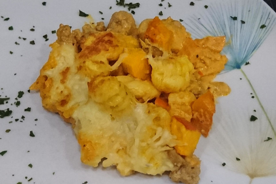 Saftiger Kürbis-Gnocchi-Auflauf