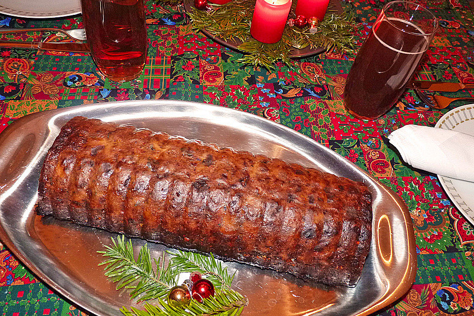 Nussbraten mit Tomaten