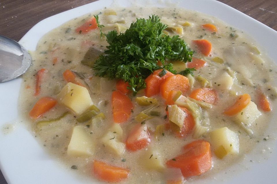 Nürnberger Gemüsesuppe