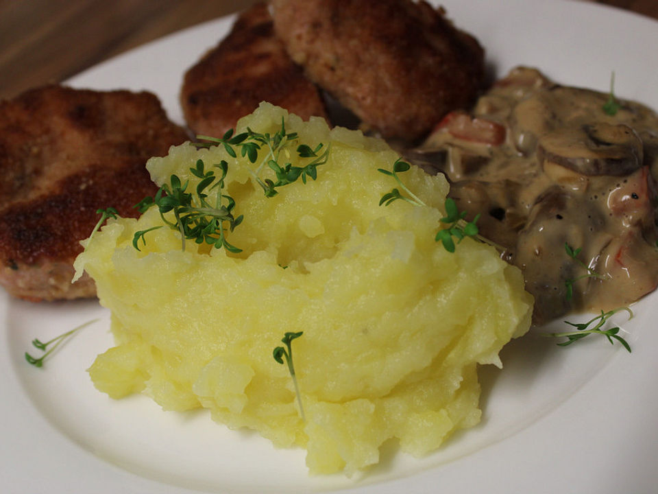 Getrüffelter Pastinaken-Kartoffel-Stampf von Fiefhusener| Chefkoch