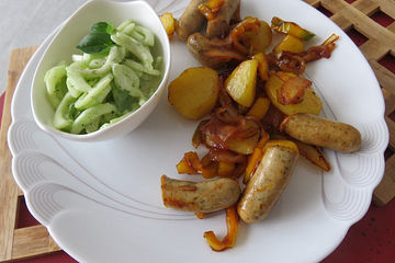 Nürnberger Würstchenpfanne mit Gemüse