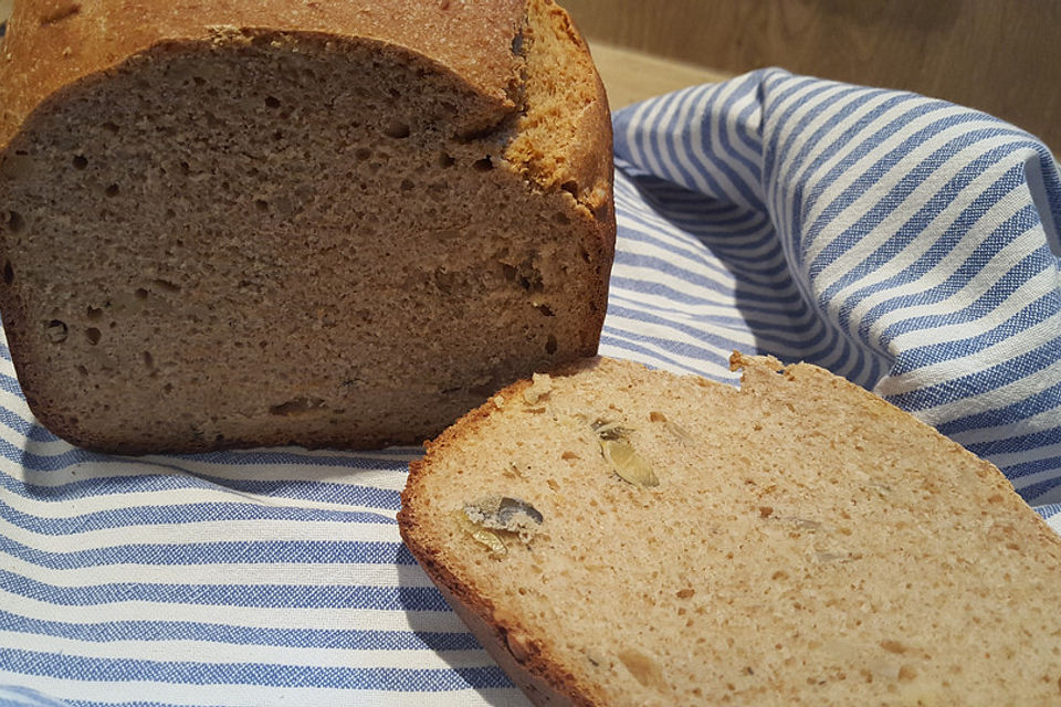 Buttermilch-Mehrkornbrot für den Brotbackautomat