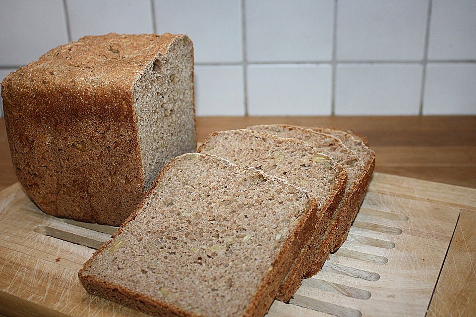 Buttermilch-Mehrkornbrot für den Brotbackautomat