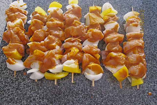 Erdnusssoße (blitzschnell zubereitet) von knoedelmaus| Chefkoch