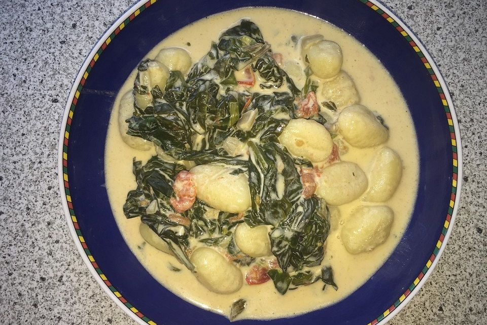 Gnocchi in Spinat-Frischkäse-Soße