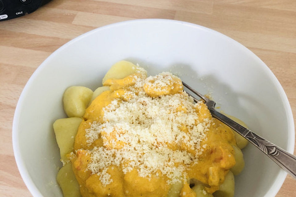 Gnocchi mit Kürbissauce