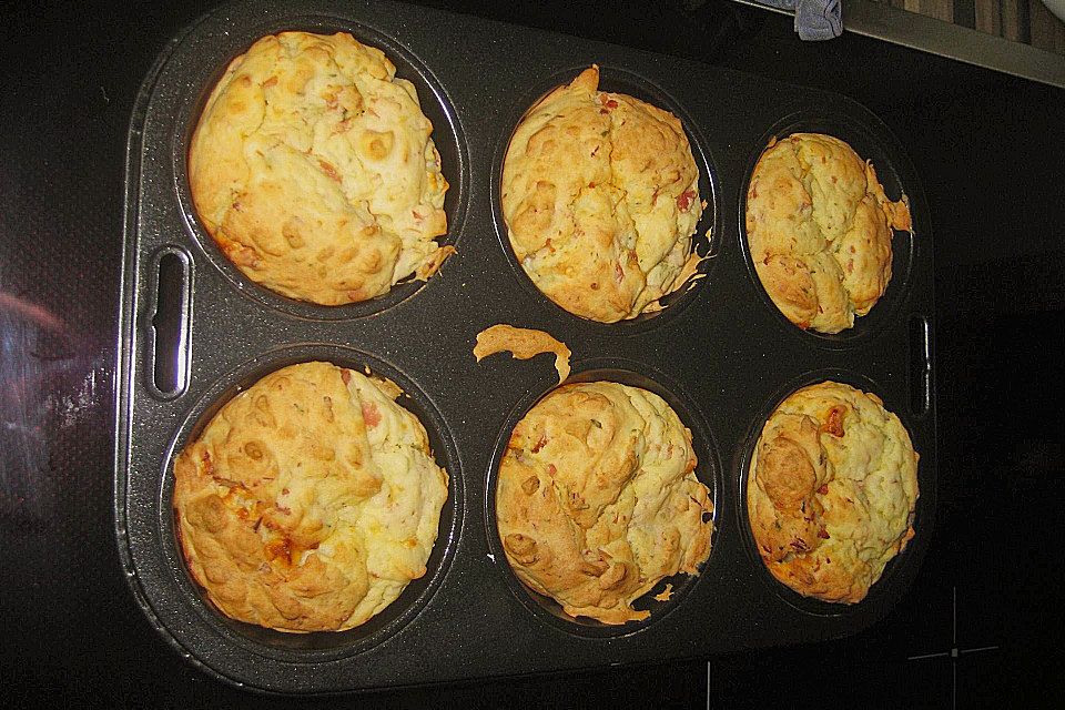 Schinken-Feta Muffins mit Ziegenfrischkäse