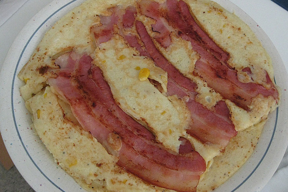 Maispfannkuchen mit Speck oder Schinken