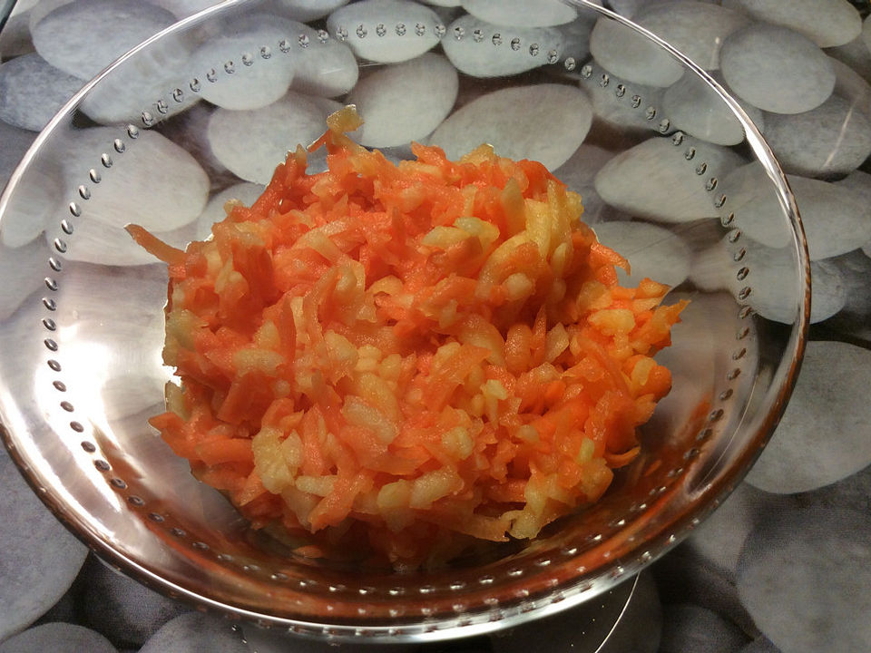 Karotten - Apfelsalat von matthg| Chefkoch