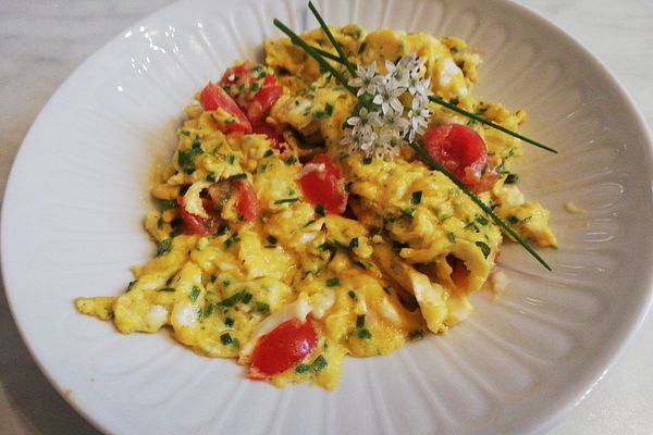 Rührei mit Tomaten und Schnittlauch von JuLa_123 | Chefkoch