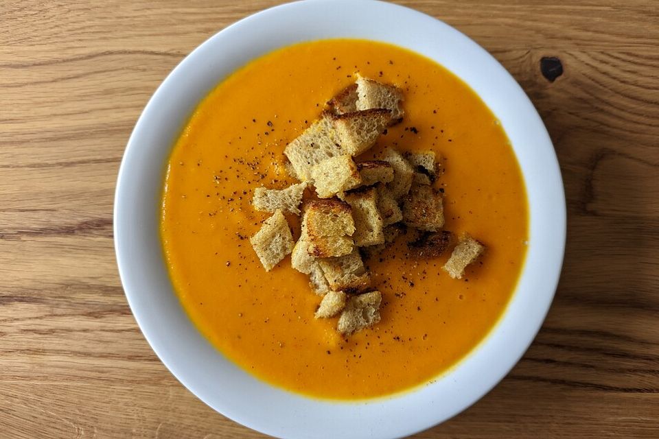 Kürbissuppe mit Kokos