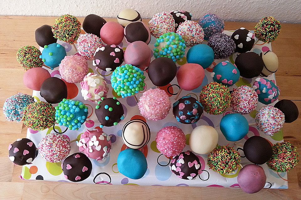 Chocolate Cupcake Cake Pops