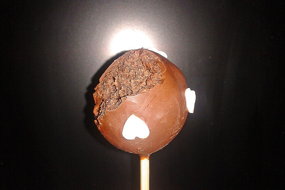 Chocolate Cupcake Cake Pops