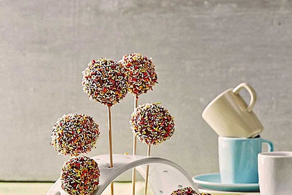 Chocolate Cupcake Cake Pops