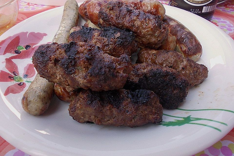 Biftèki-Spieße