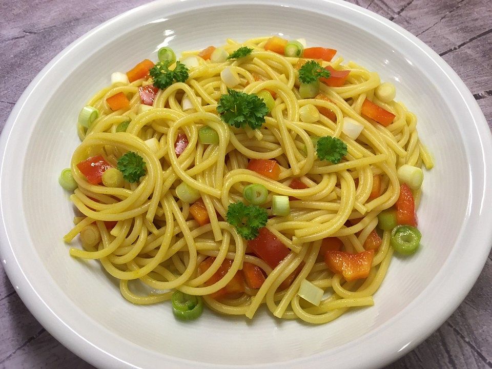 Spaghetti-Curry-Salat von biby0208| Chefkoch