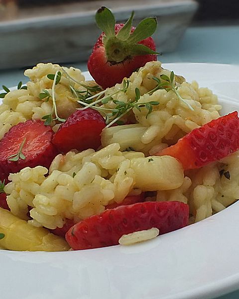 Brennnesselrisotto mit Erdbeeren von matti Brennnesselrisotto mit Erdbeeren von matti