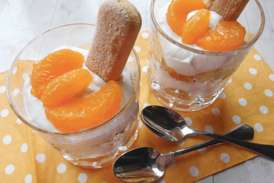 Mandarinen-Schichtdessert