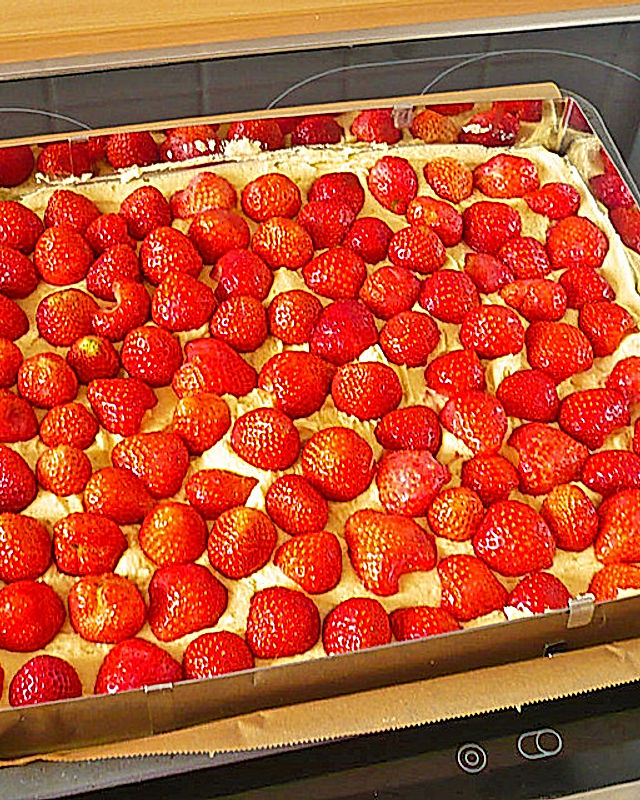 Erdbeer-Streuselkuchen