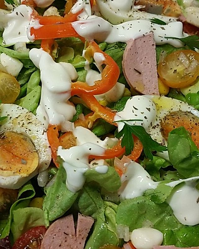Frühlingskräuter-Salat