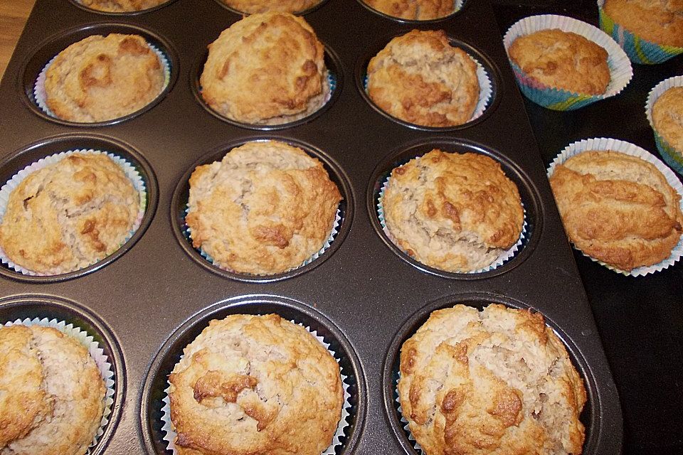 Bananen-Kokos-Kuchen mit Dinkelmehl