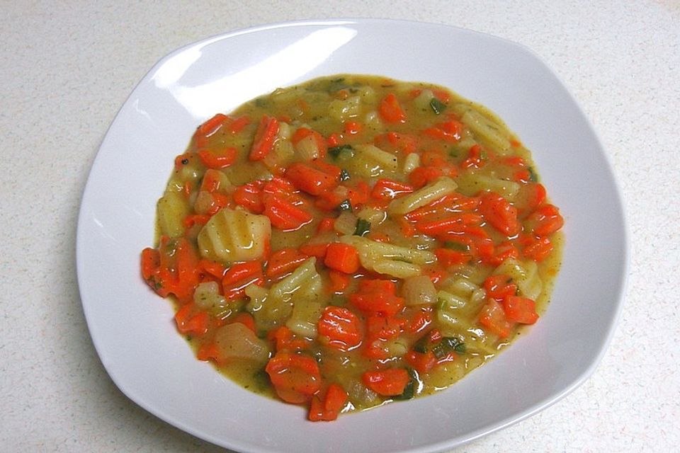 Möhren-Kartoffel-Suppe