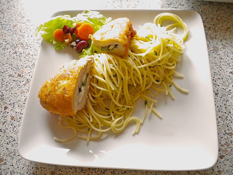 Gefüllte Piccata mit Knoblauchspaghetti von Gottfried111| Chefkoch