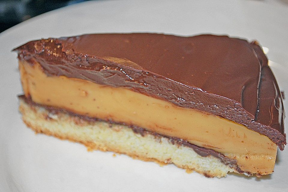 Ganache-Karamellpudding Torte