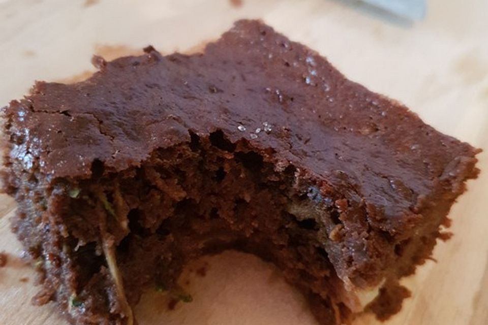 Zucchini-Bananen Kuchen mit Schoko