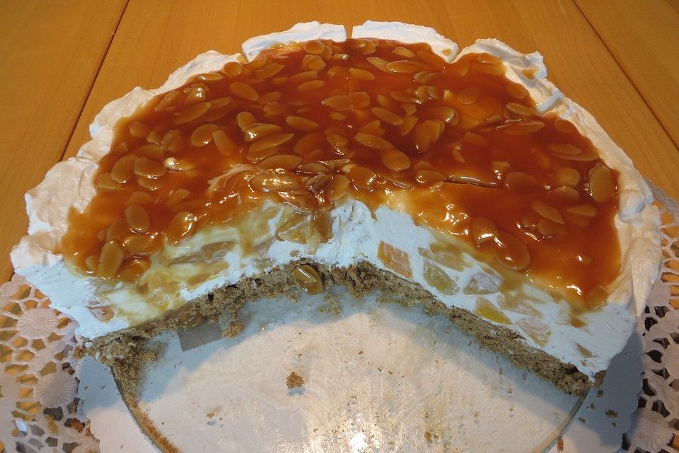 Erdbeer-Karamell-Torte