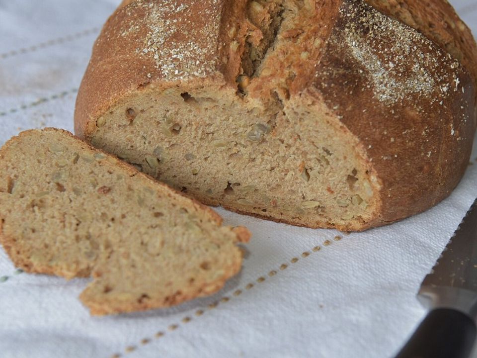 Sauerteigbrot mit Roggen- und Dinkelmehl von grassi | Chefkoch