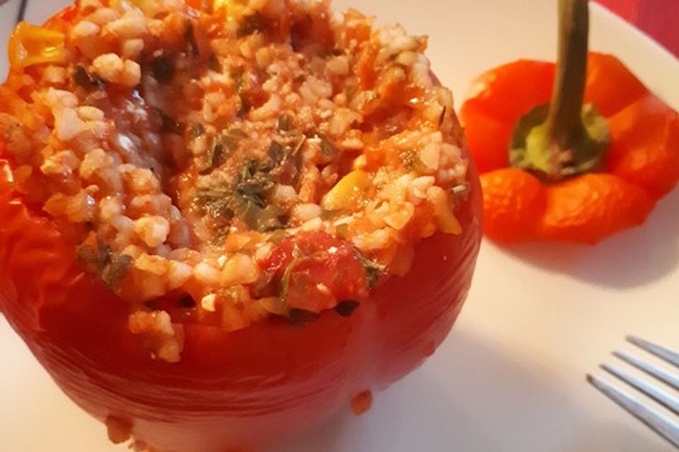 Gefüllte Paprika, vegetarisch