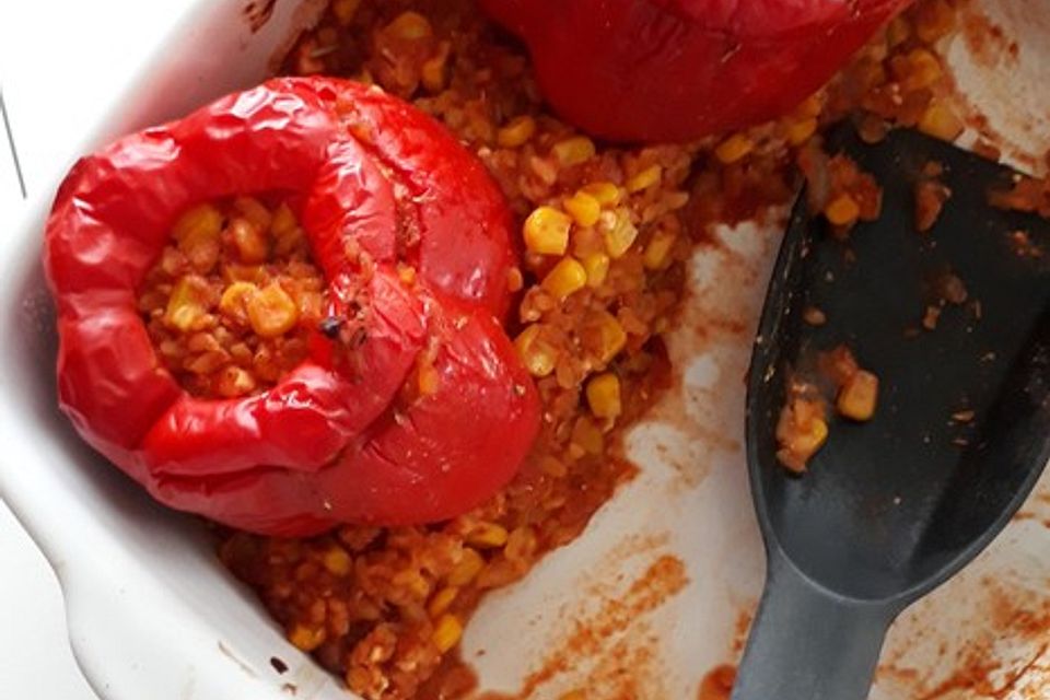 Gefüllte Paprika, vegetarisch