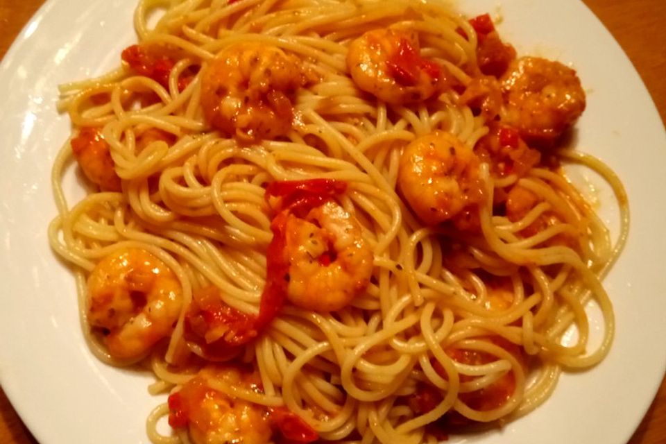 Spaghetti aglio olio e scampi