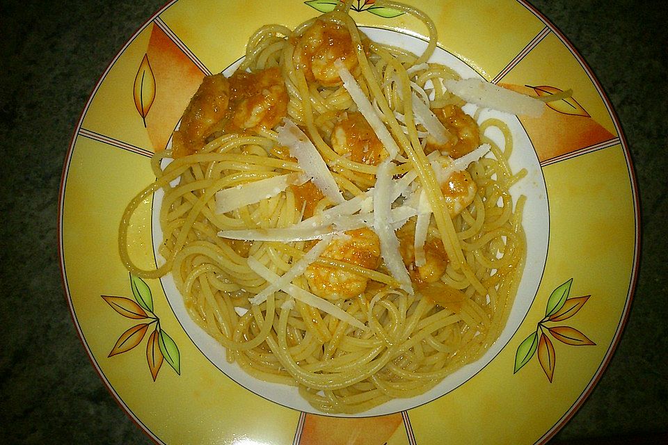 Spaghetti aglio olio e scampi