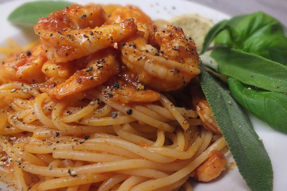 Spaghetti aglio olio e scampi