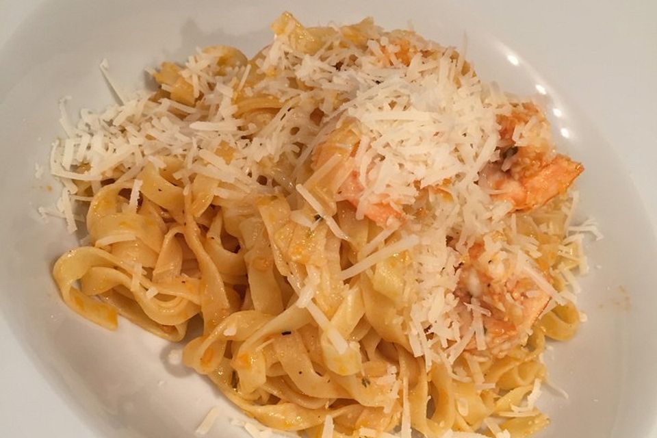 Spaghetti aglio olio e scampi