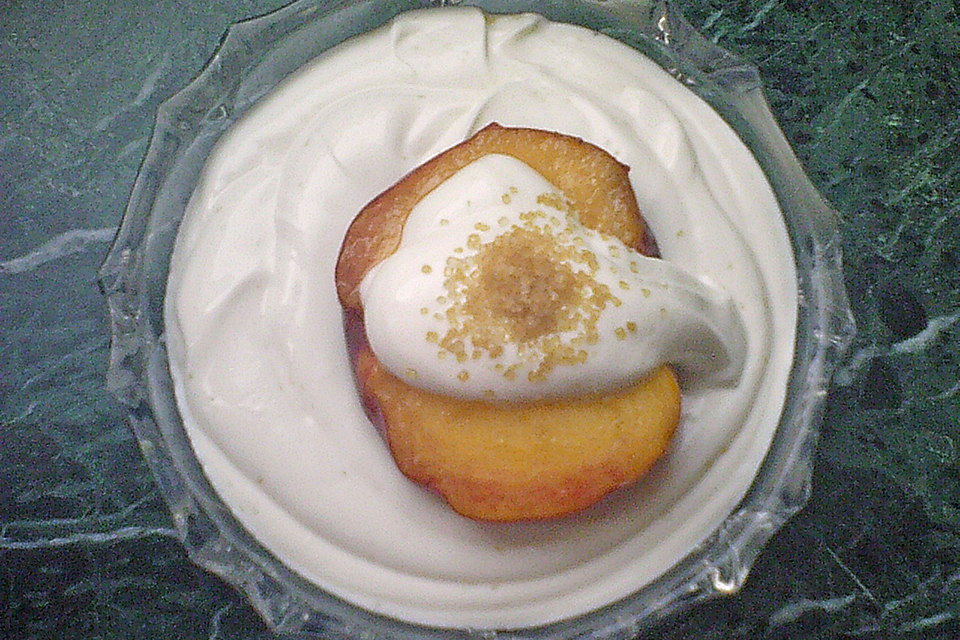 Zitronen-Pfirsich-Dessert