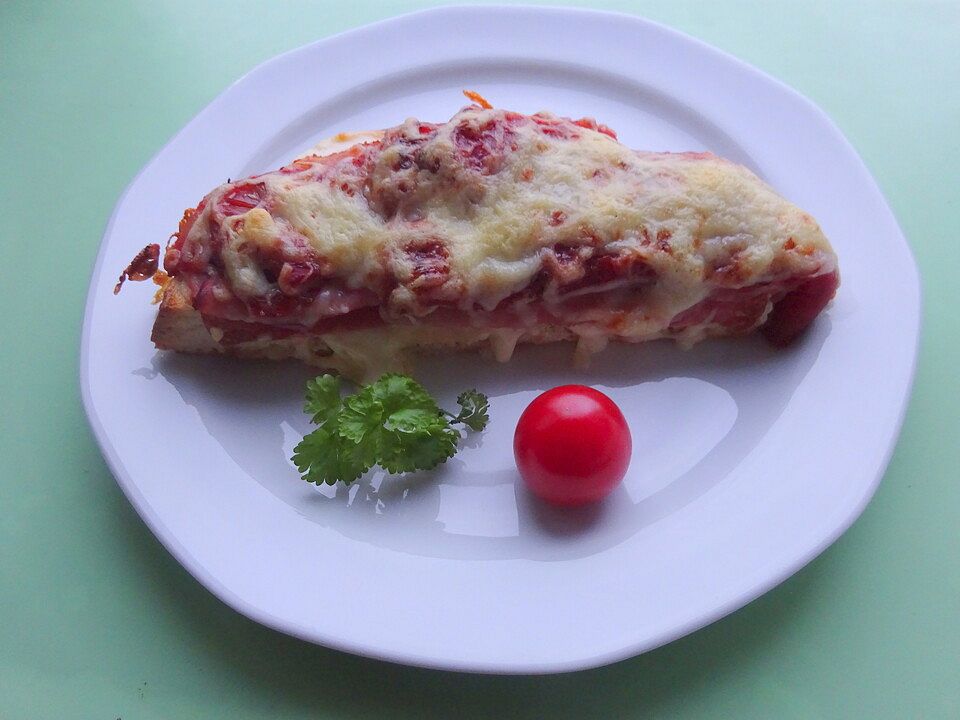 Fladenbrot-Pizza mit Streichkäse von morgen-sternchen| Chefkoch