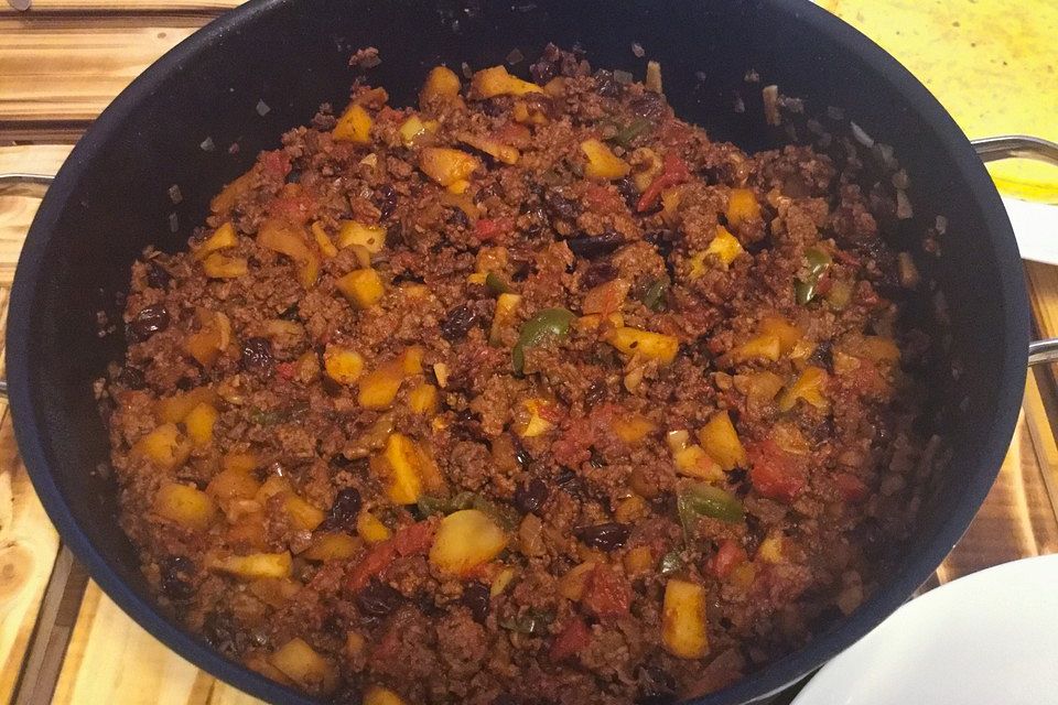 Picadillo - mexikanische Hackfleischmischung für Tacos