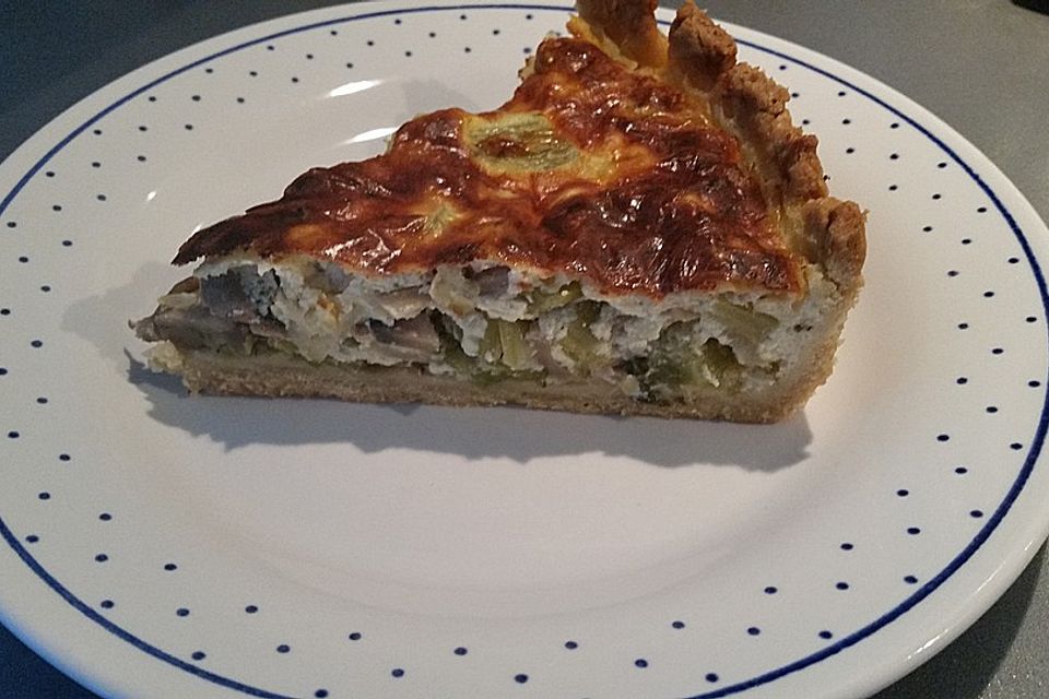 Quiche mit Staudensellerie