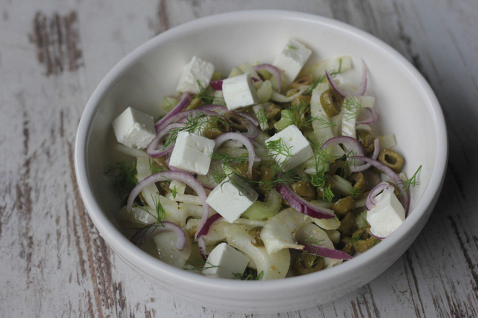 Sellerie-Fenchel-Feta-Salat