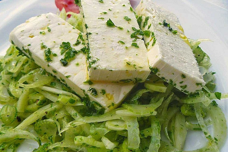 Sellerie-Fenchel-Feta-Salat